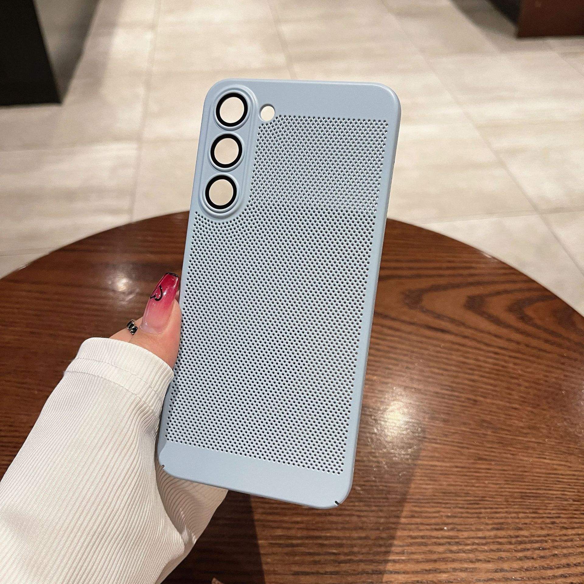 Heat Dissipation Breathable Mesh Grid Case With Camera Protection
