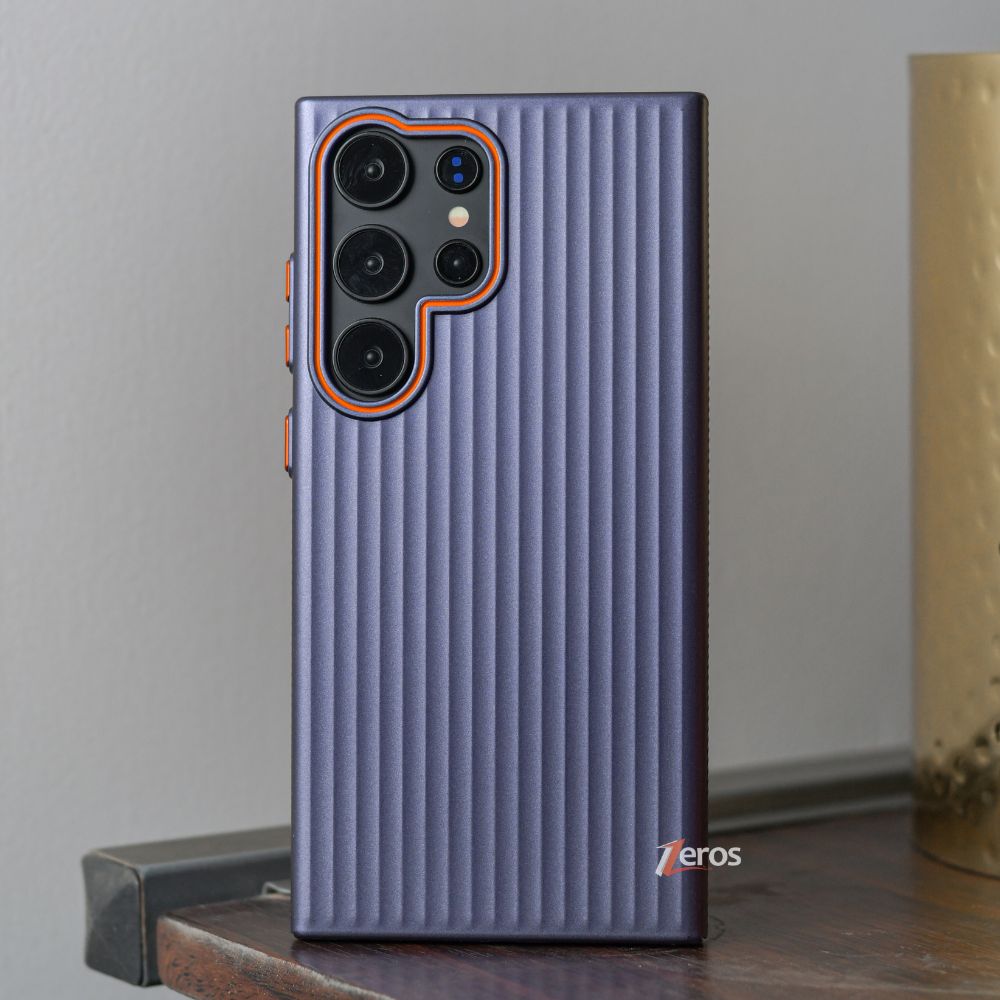 Corrugated PC case