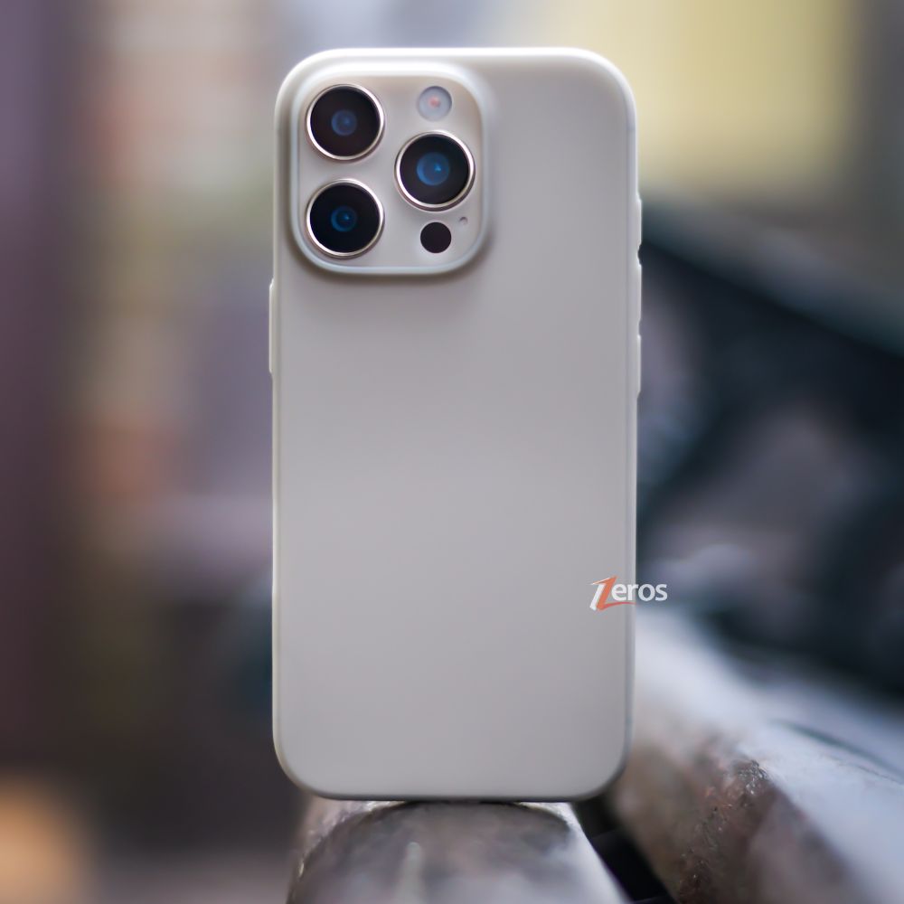 iPhone 16 Pro Max - Ultra Thin Case