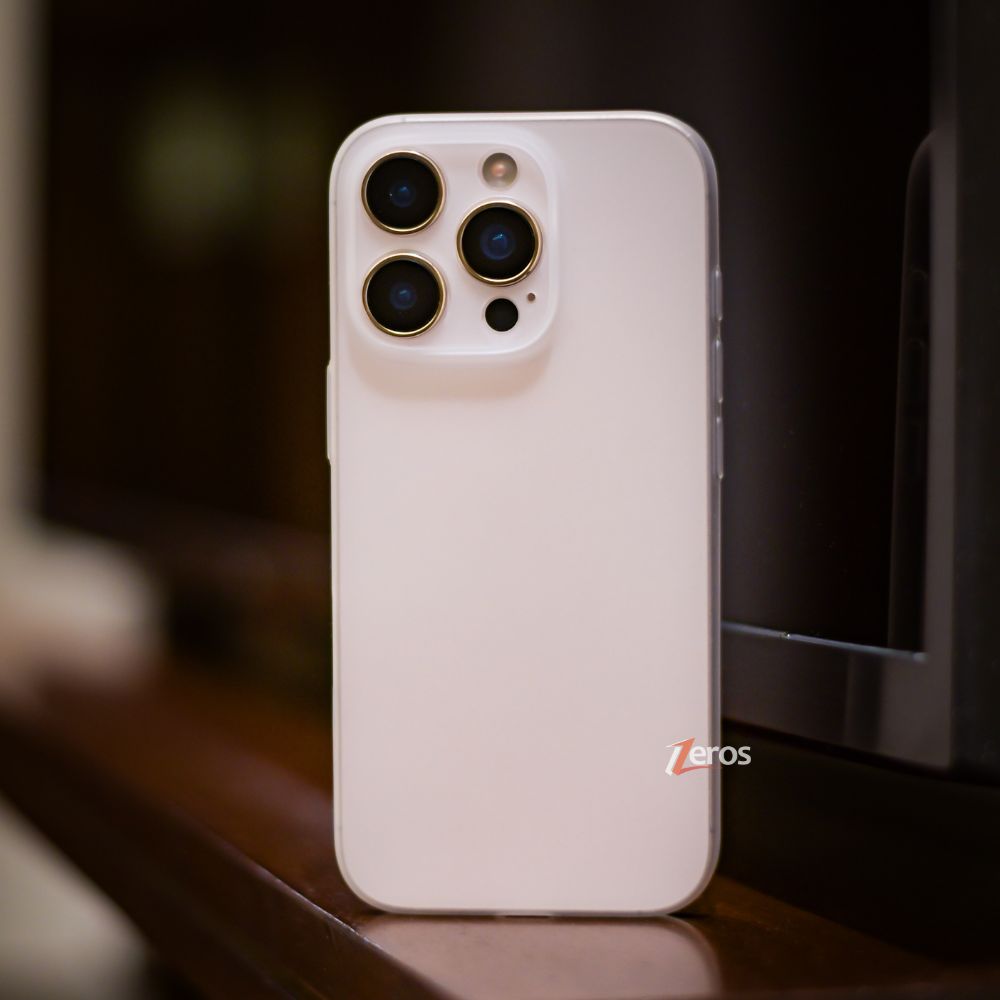 iPhone 16 Pro Max - Ultra Thin Case