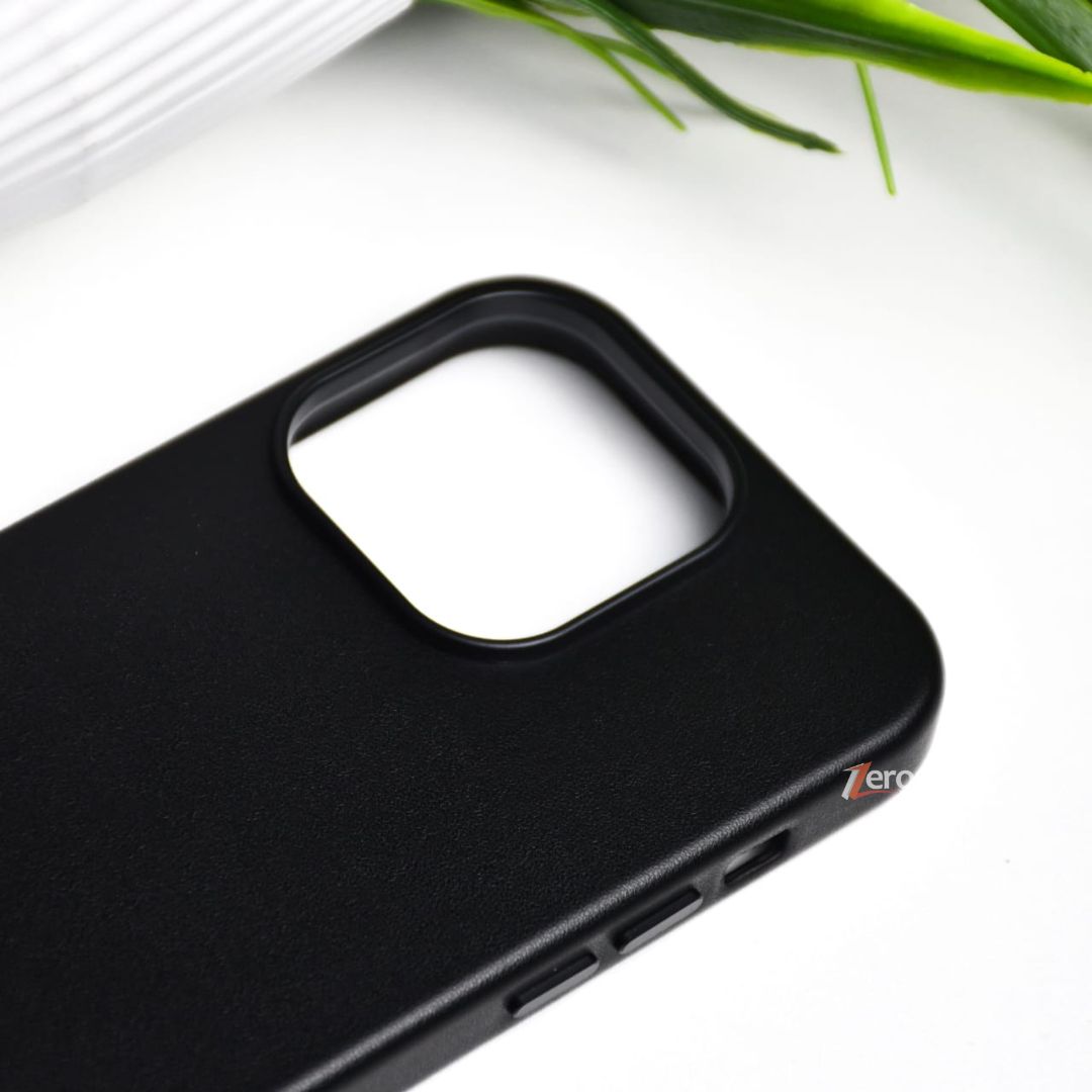Magsafe Vegan Leather Case - iPhone 13 Pro