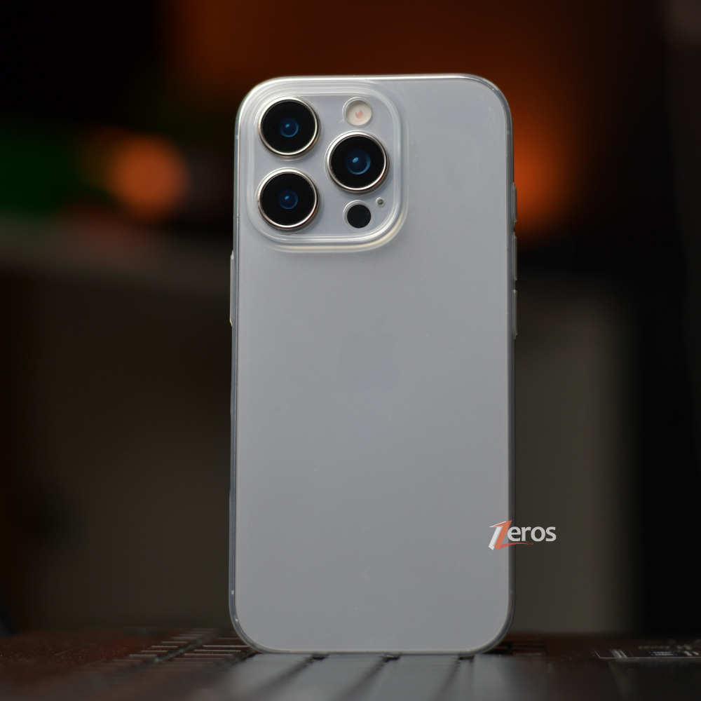 iPhone 16 Pro - Ultra Thin Case