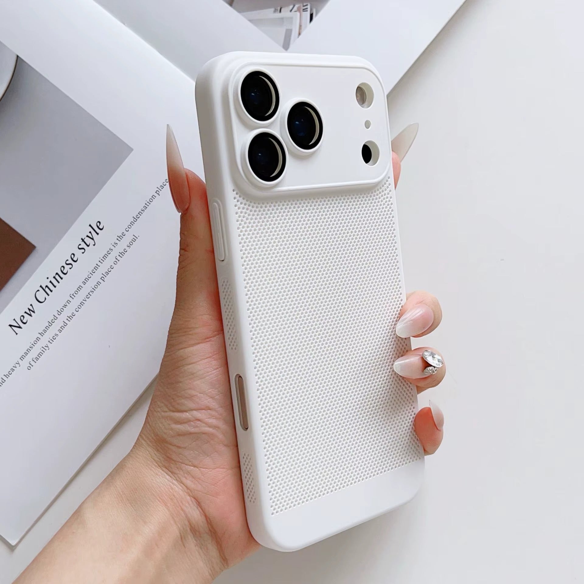 Heat Dissipation Mesh Grid Case With Camera Protection