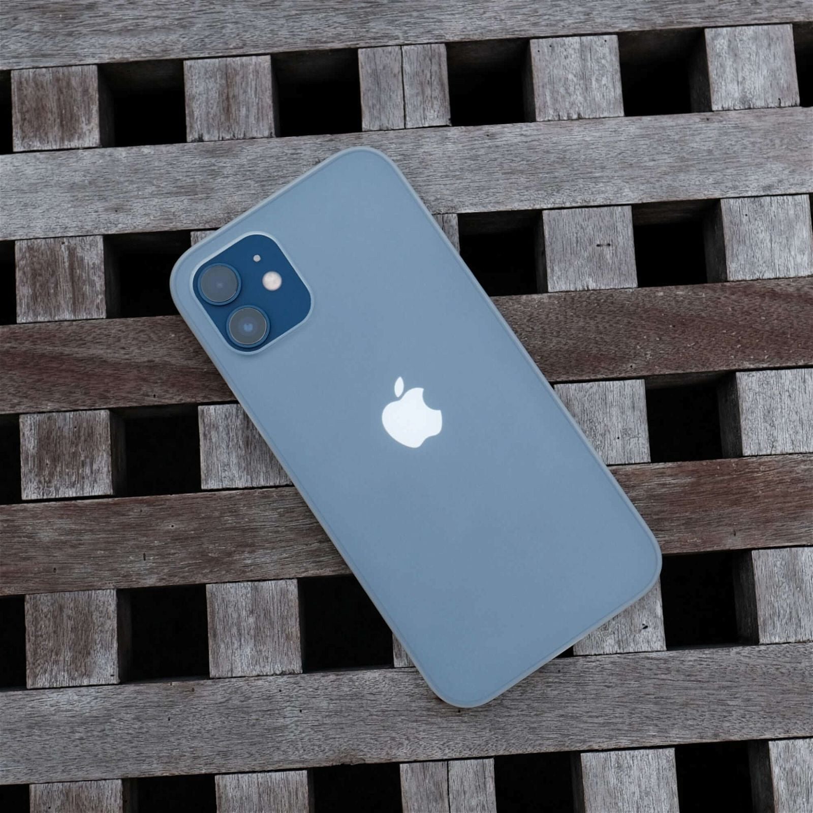 iPhone 12 - Ultra Thin Case - 11zeros