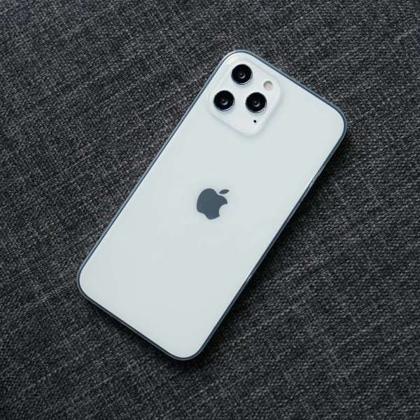 iPhone 12 Pro - Ultra Thin Case - 11zeros