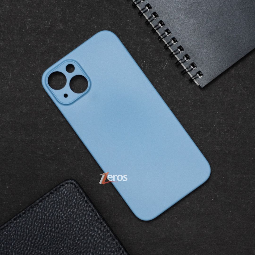 Thin, blue case for iPhone 13 Pro