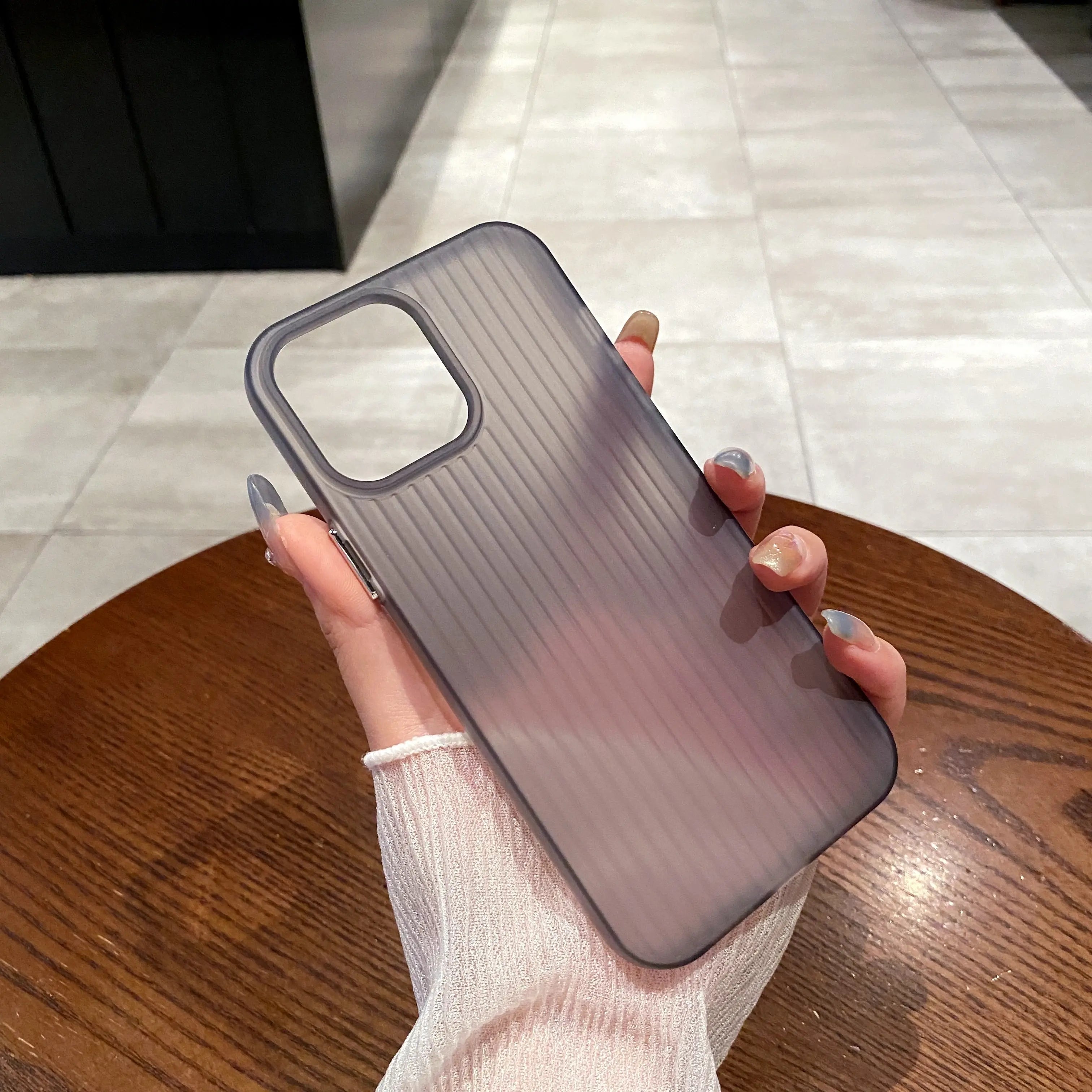 iPhone 16 Pro - Groove Thin Case