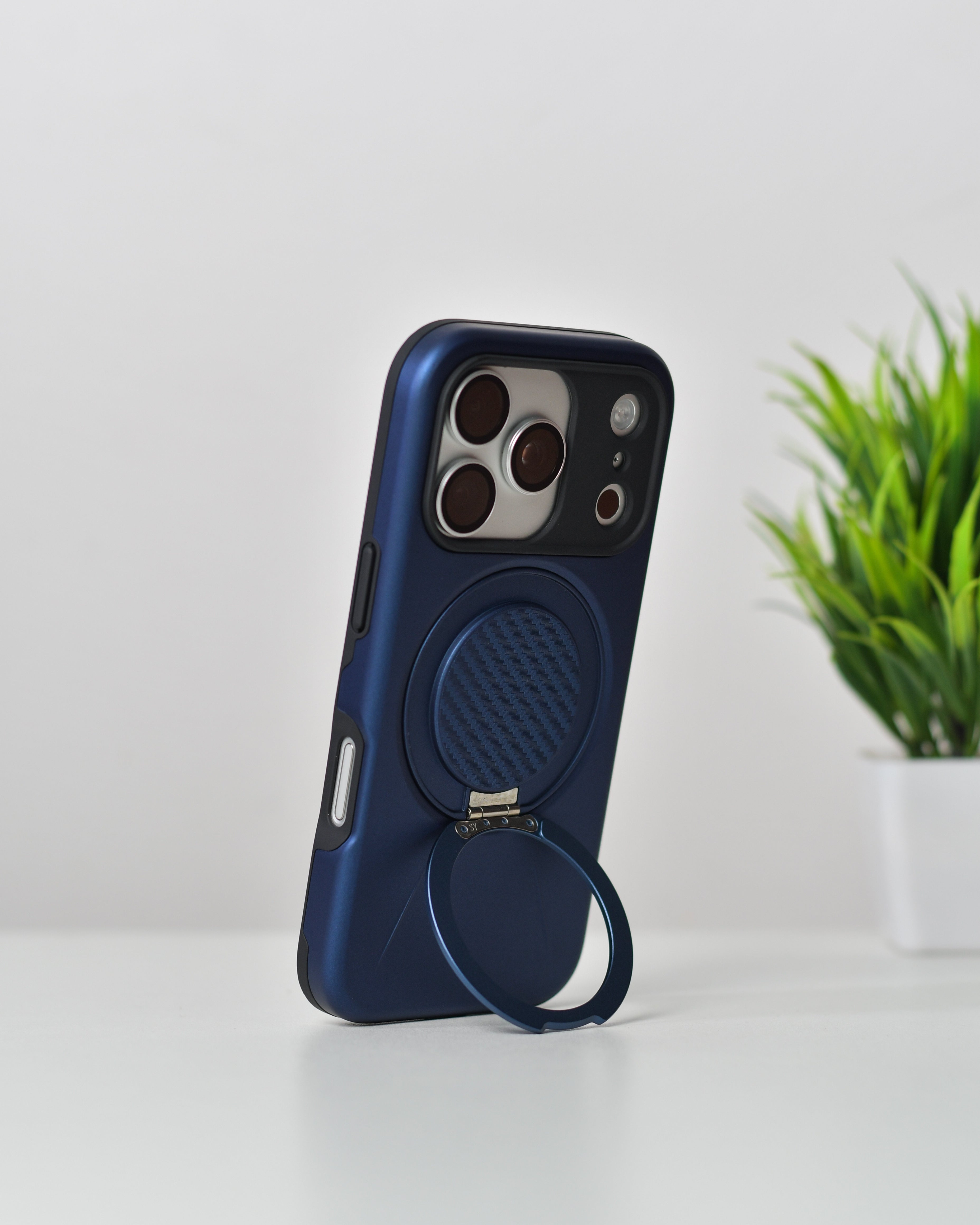 Magstand Impact iPhone Case